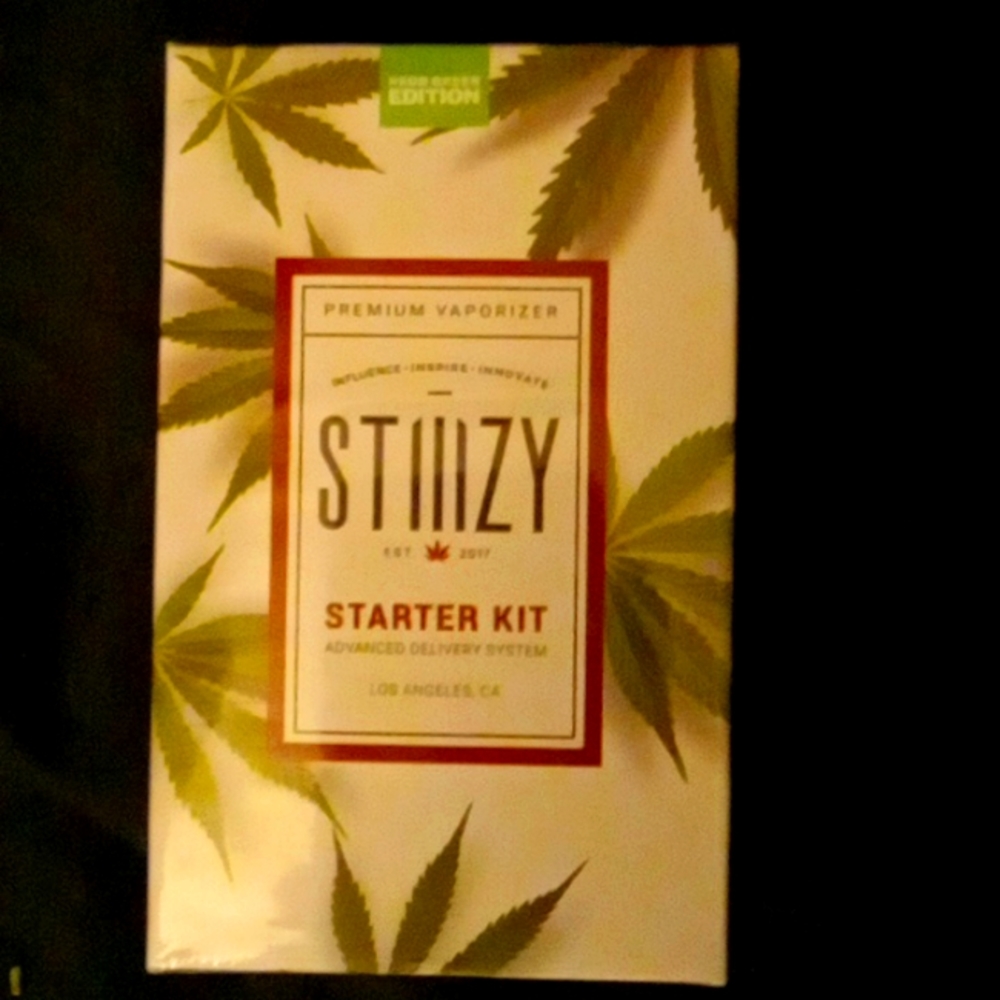 STIIIZY starter kit "🎄NEON GREEN retro Limited Edition"SEALED🆕NIB.